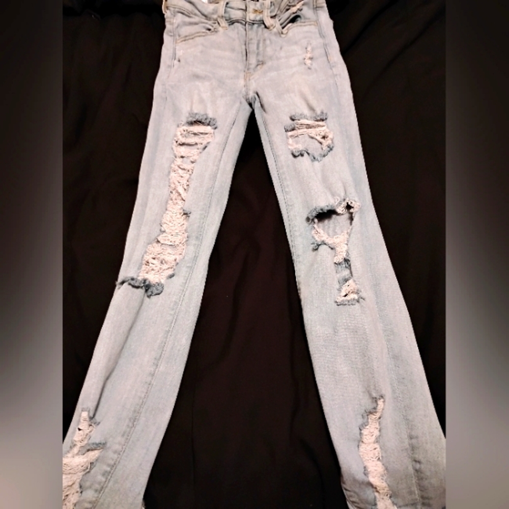 Stylish Light Blue Distressed Women's Jeans